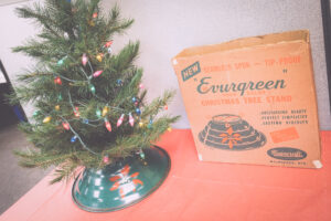 Spincraft Metal Spun Rotating Christmas Tree Stand